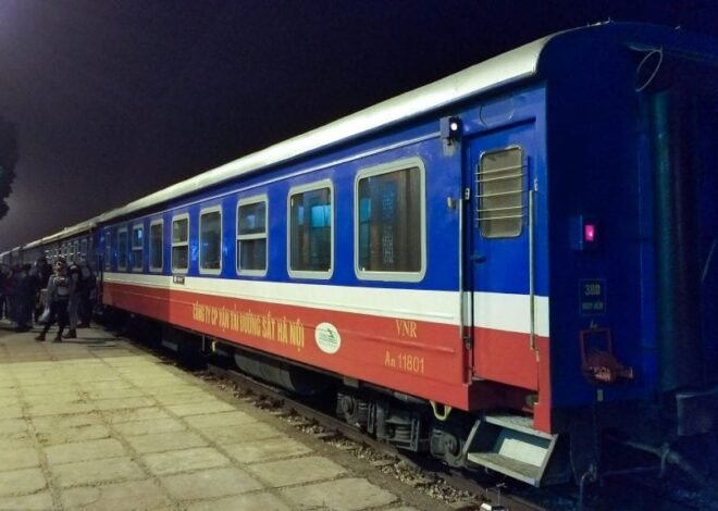 Hanoi to Sapa Train Guide (2026): Best Sleeper Classes & Booking Tips